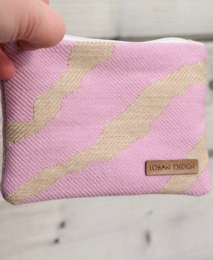 Kukkaro nahkamerkillä ALE!