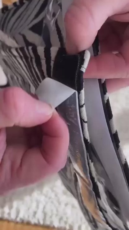 Postibox Lite Cebra kuosilla